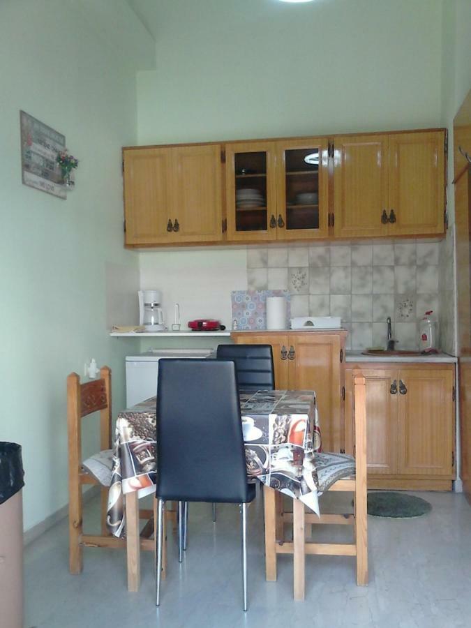 Vasiliki'S Apartment カランバカ エクステリア 写真